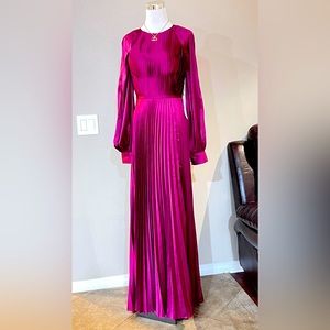 Beautiful berry dress/gown